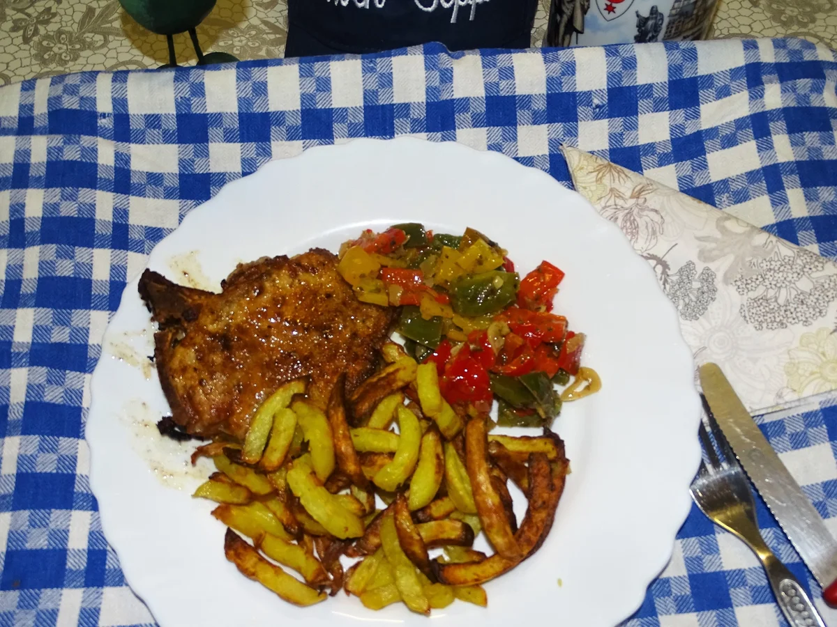 Weißbier-Koteletts mit Brat-Paprikasalat - Rezept - Bild Nr. 7709