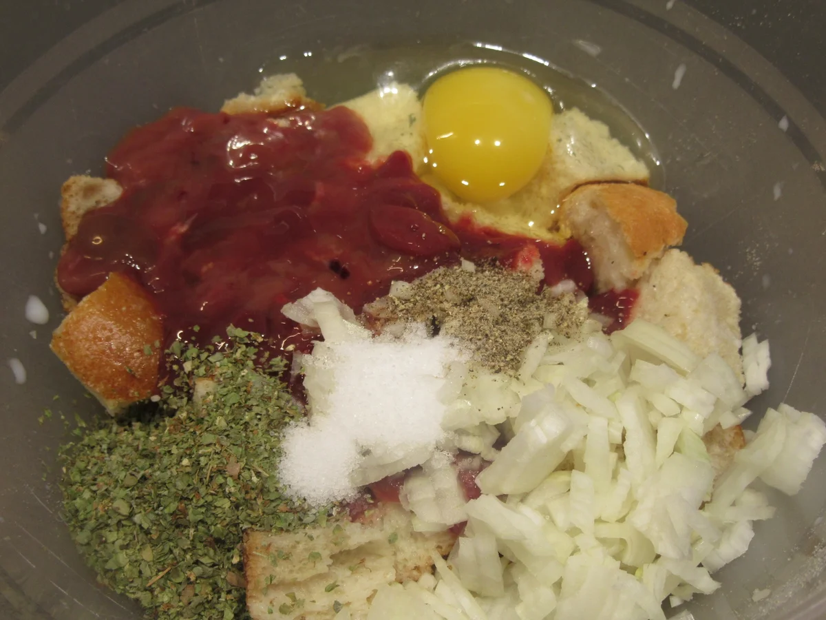 Rezept: Geflügel: Hühnerleberknödel, kross gebraten Bild Nr. 7712 Geflügel: Hühnerleberknödel, kross gebraten - Rezept - Bild Nr. 7712