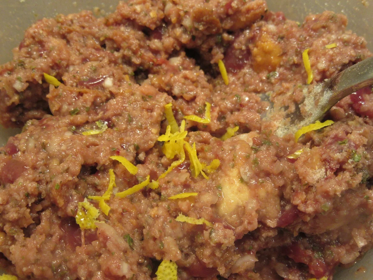 Rezept: Geflügel: Hühnerleberknödel, kross gebraten Bild Nr. 7713 Geflügel: Hühnerleberknödel, kross gebraten - Rezept - Bild Nr. 7713