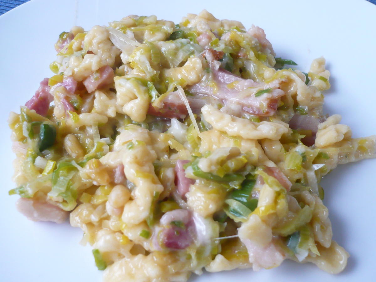 Spätzle mit Lauch und Speck - einfach - von rollimops