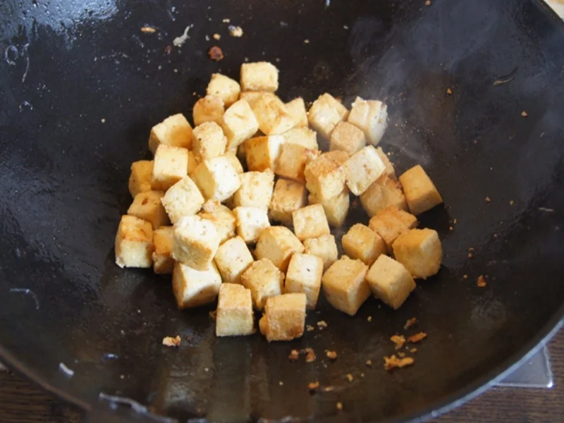 Rezept: Herzhafter Tofu mit Glasnudeln Bild Nr. 16 Herzhafter Tofu mit Glasnudeln - Rezept - Bild Nr. 16