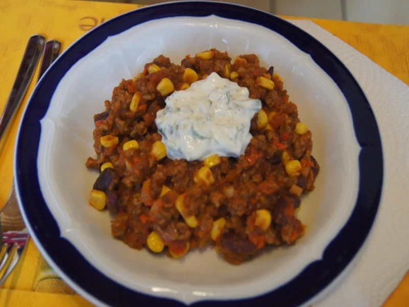 Chili con Carne mit pikanten Dip - Rezept - Bild Nr. 18