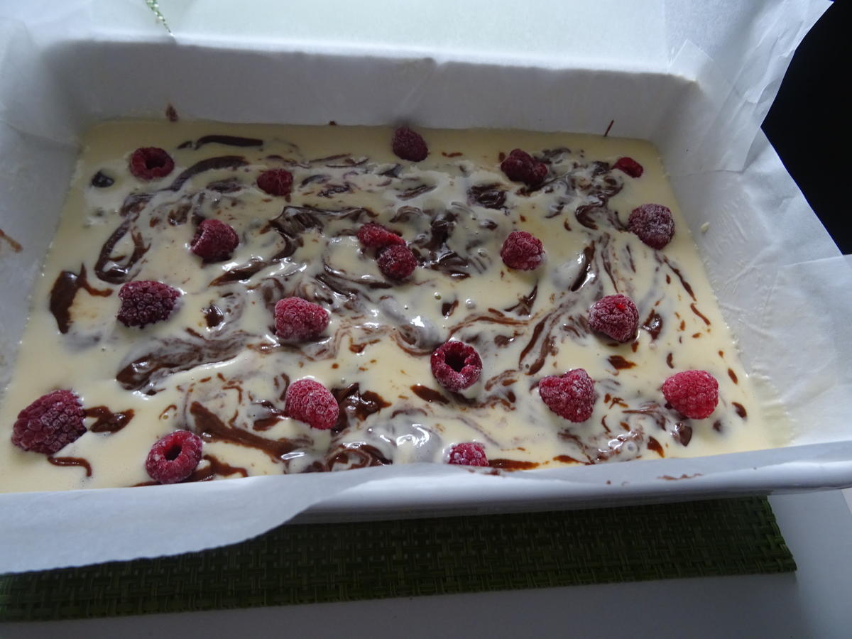 Cheesecake-Brownies mit Frucht - Rezept - Bild Nr. 7760