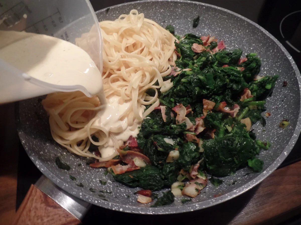 Spinat-Carbonara - Rezept - Bild Nr. 7754