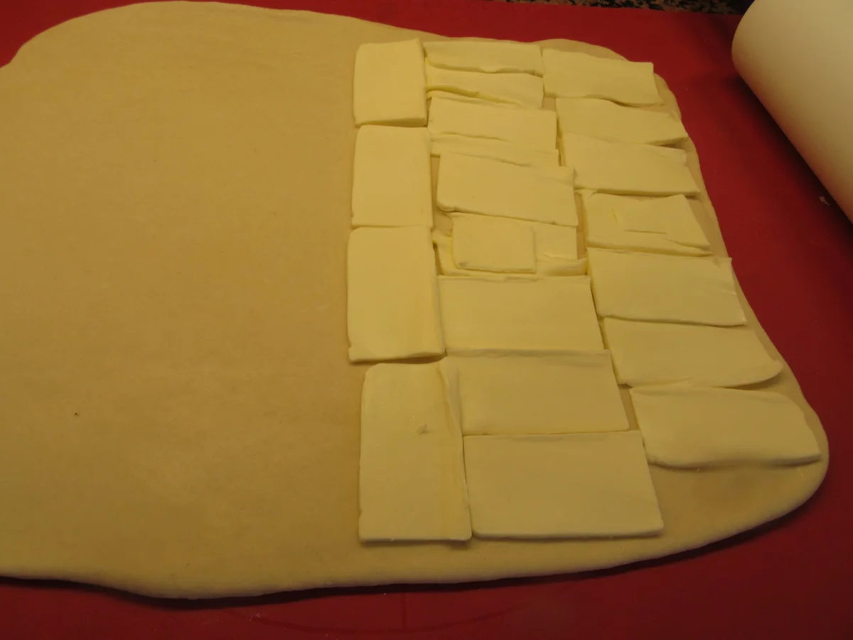 Rezept: Backen: Franzbrötchen Bild Nr. 7753 Backen: Franzbrötchen - Rezept - Bild Nr. 7753