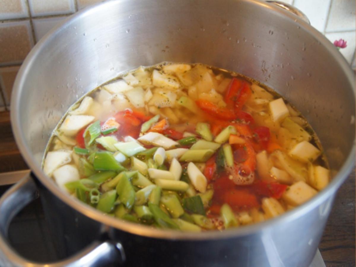 Weißkohl-Gemüse-Suppe mit Garnelen - Rezept - Bild Nr. 7