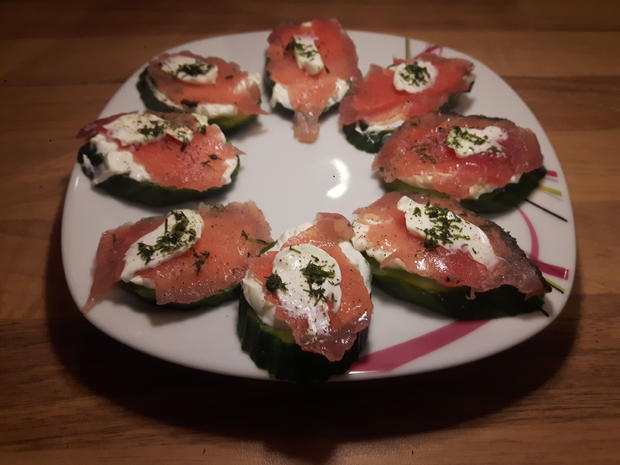 Gurken-Snack mit Frischkäse und Lachsschinken - Rezept - kochbar.de