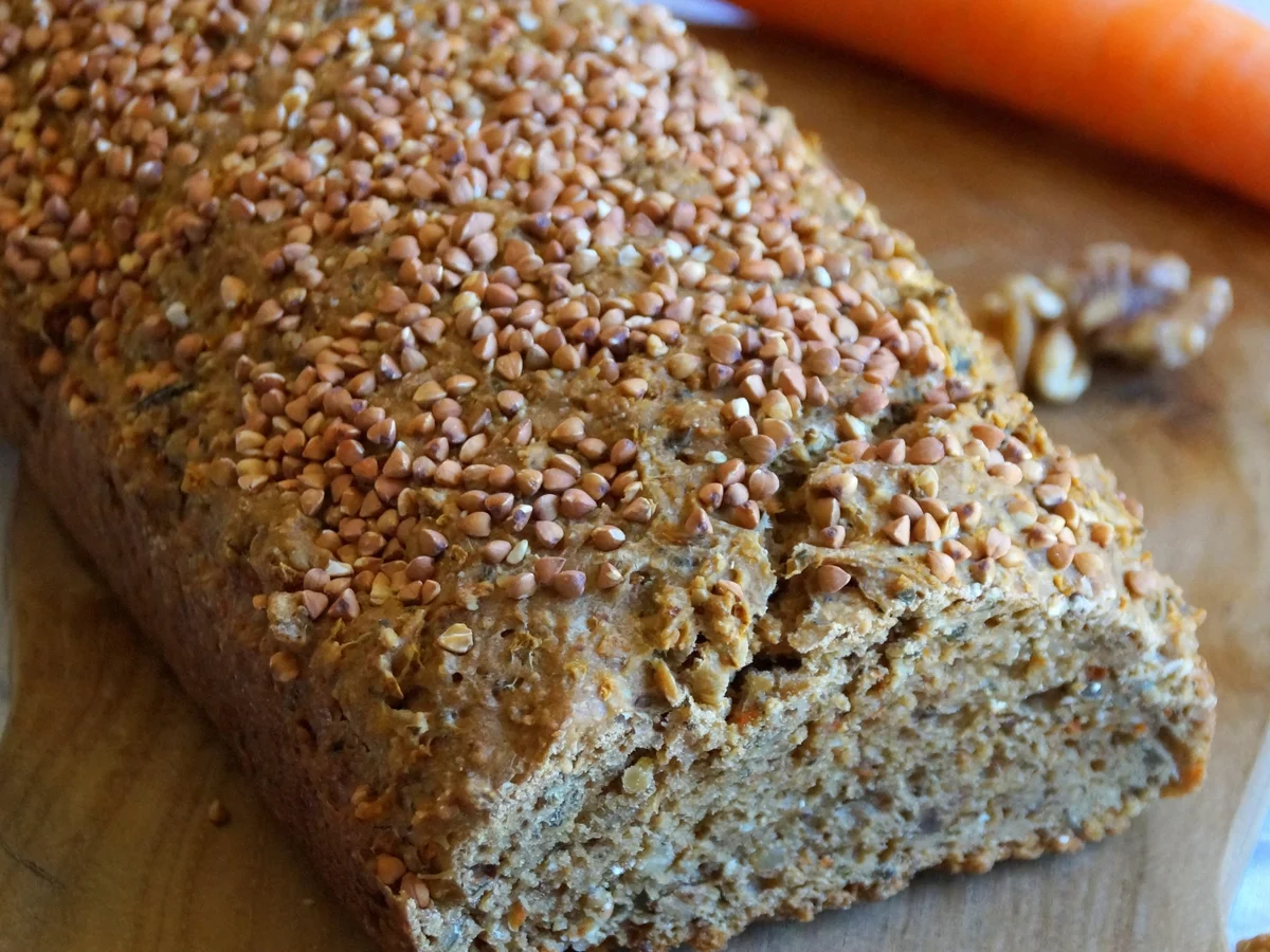 Brot mit Nüssen und Karotte - Rezept - Bild Nr. 2