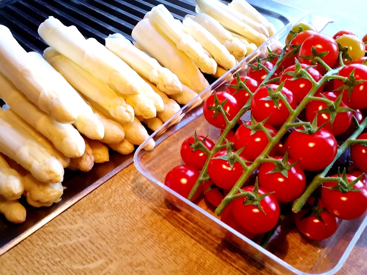 Feine Spargelspitzen mit gebräunter Butter - Rezept - Bild Nr. 7757