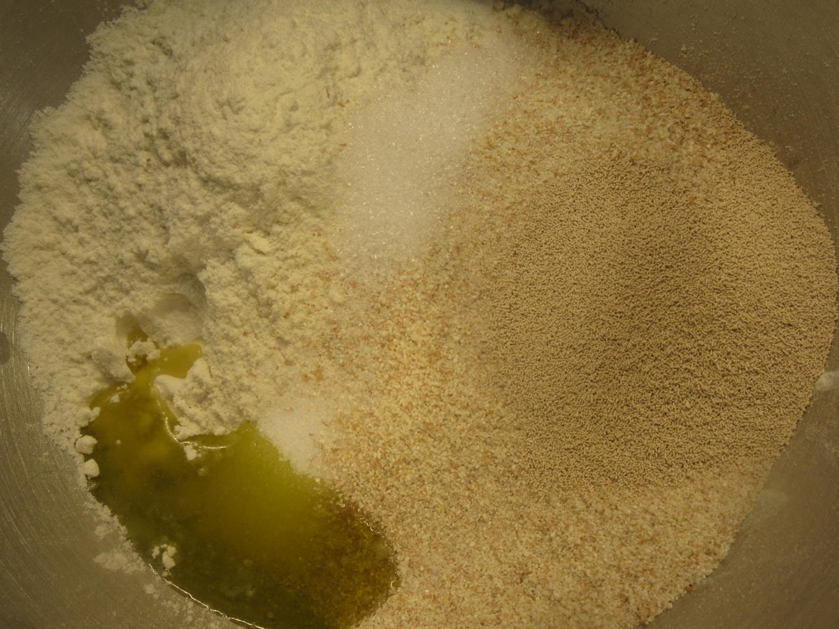 Pikantes Backen: Dinkelfladen mit Mohn oder grobem Salz - Rezept - Bild Nr. 3