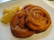 Kartoffel-Spiralen mit Zimt-Zucker und Apfelkompott - Rezept - Bild Nr. 7756