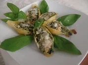 Muschelnudeln mit Spinat-Lachs -Ziegenrahm -Füllung - Rezept - Bild Nr. 7756