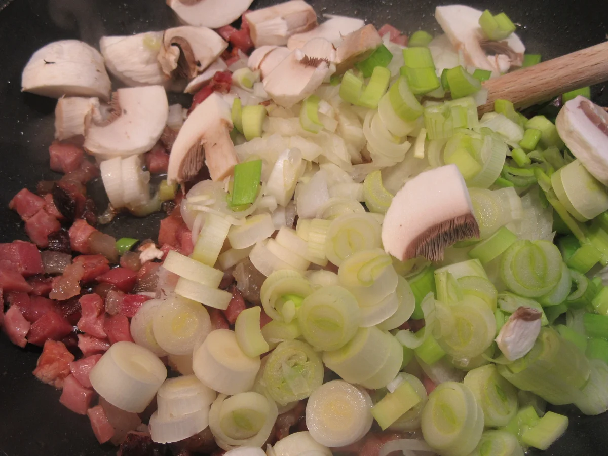 Auflauf: Püree-Auflauf mit allerlei Resten - Rezept - Bild Nr. 7759