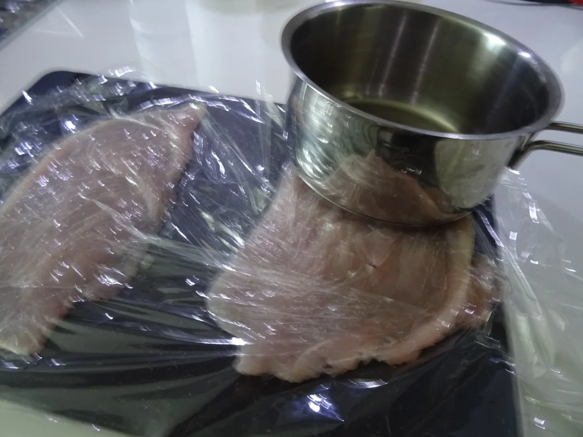 Rezept: Putenbrust-Röllchen aus dem Ofen, überbacken mit knusprig-cremigem Zwiebel-Topping Bild Nr. 10 Putenbrust-Röllchen aus dem Ofen, überbacken mit knusprig-cremigem Zwiebel-Topping - Rezept - Bild Nr. 10