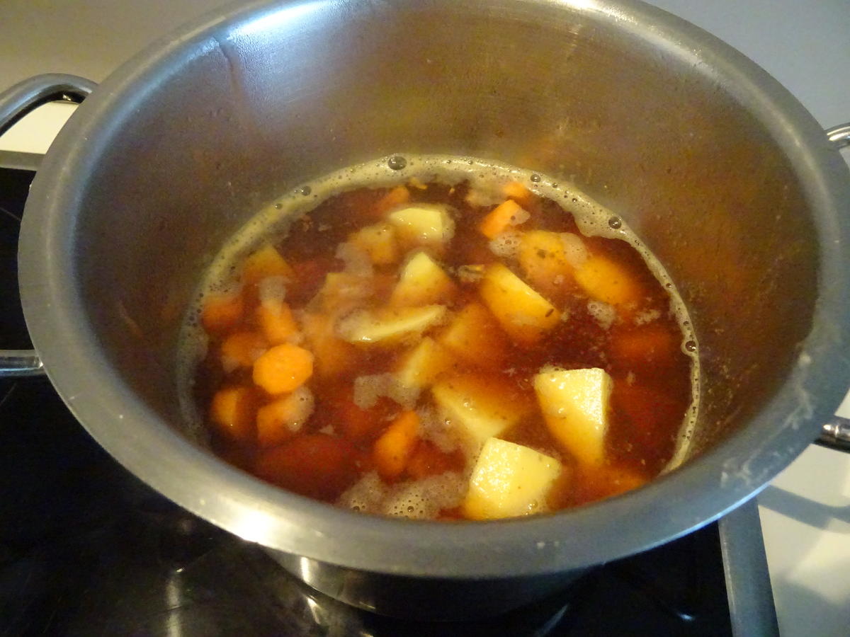 Putenbrust-Röllchen aus dem Ofen, überbacken mit knusprig-cremigem Zwiebel-Topping - Rezept - Bild Nr. 7761