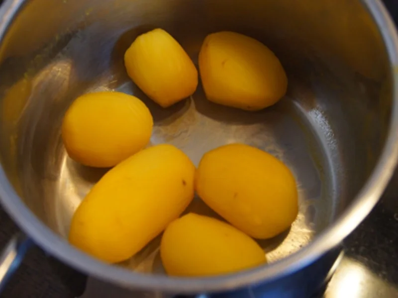 Rezept: Schlemmerfilet mit Gemüsecurry und Kartoffeln Bild Nr. 22 Schlemmerfilet mit Gemüsecurry und Kartoffeln - Rezept - Bild Nr. 22