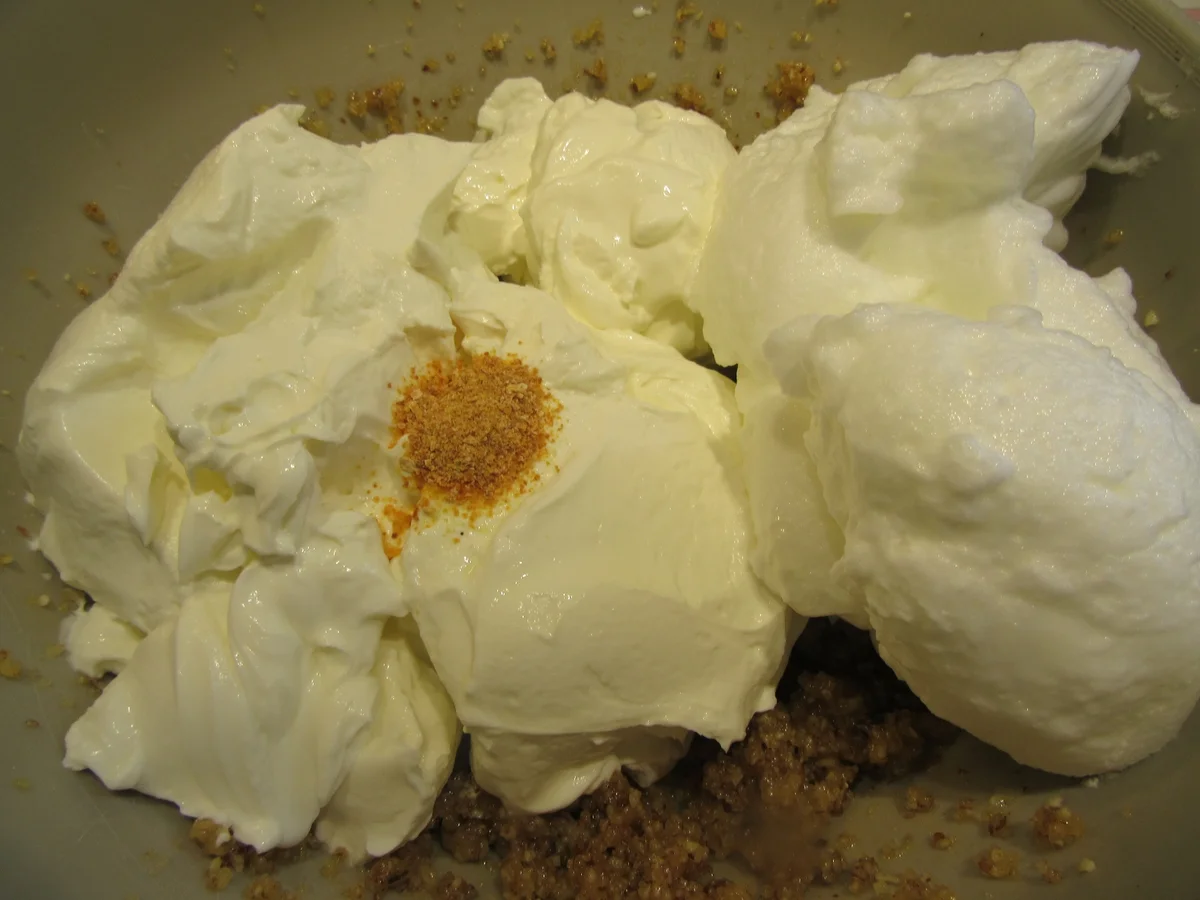 Rezept: Backen: Quarkstrudel mit getrockneten Aprikosen Bild Nr. 7789 Backen: Quarkstrudel mit getrockneten Aprikosen - Rezept - Bild Nr. 7789