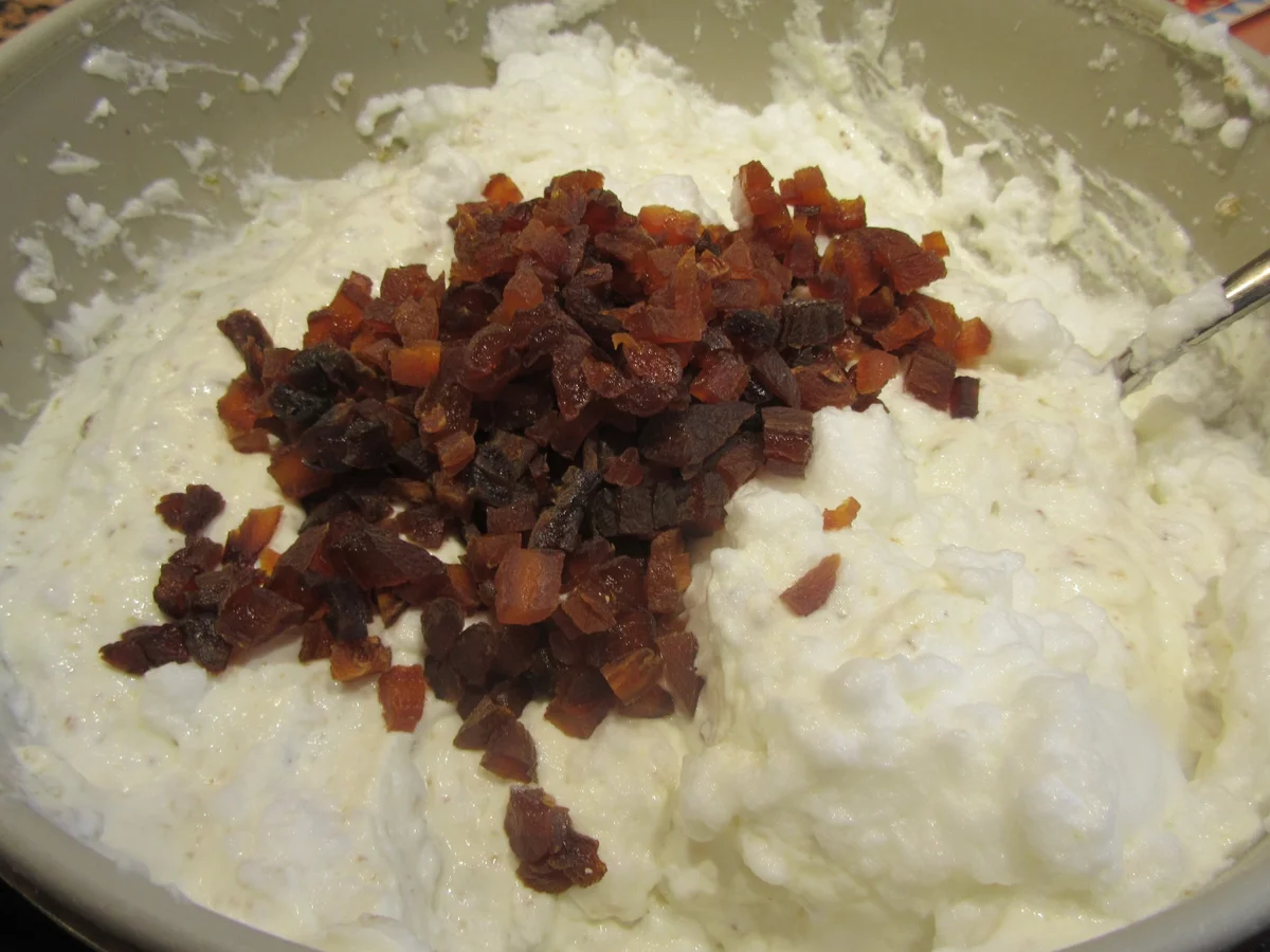 Rezept: Backen: Quarkstrudel mit getrockneten Aprikosen Bild Nr. 7791 Backen: Quarkstrudel mit getrockneten Aprikosen - Rezept - Bild Nr. 7791