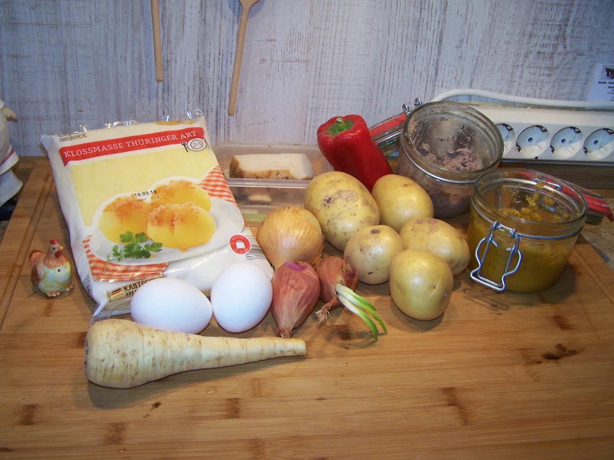 Rezept: Kartoffelsuppe mit Einlage und Beilage Bild Nr. 7786 Kartoffelsuppe mit Einlage und Beilage - Rezept - Bild Nr. 7786