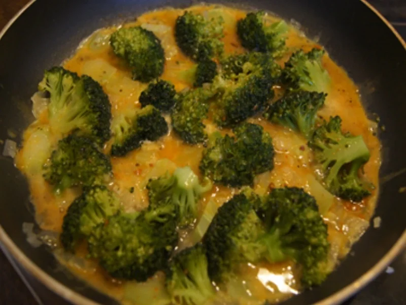 Schnelle Brokkoli-Ei-Pfanne - Rezept - Bild Nr. 5