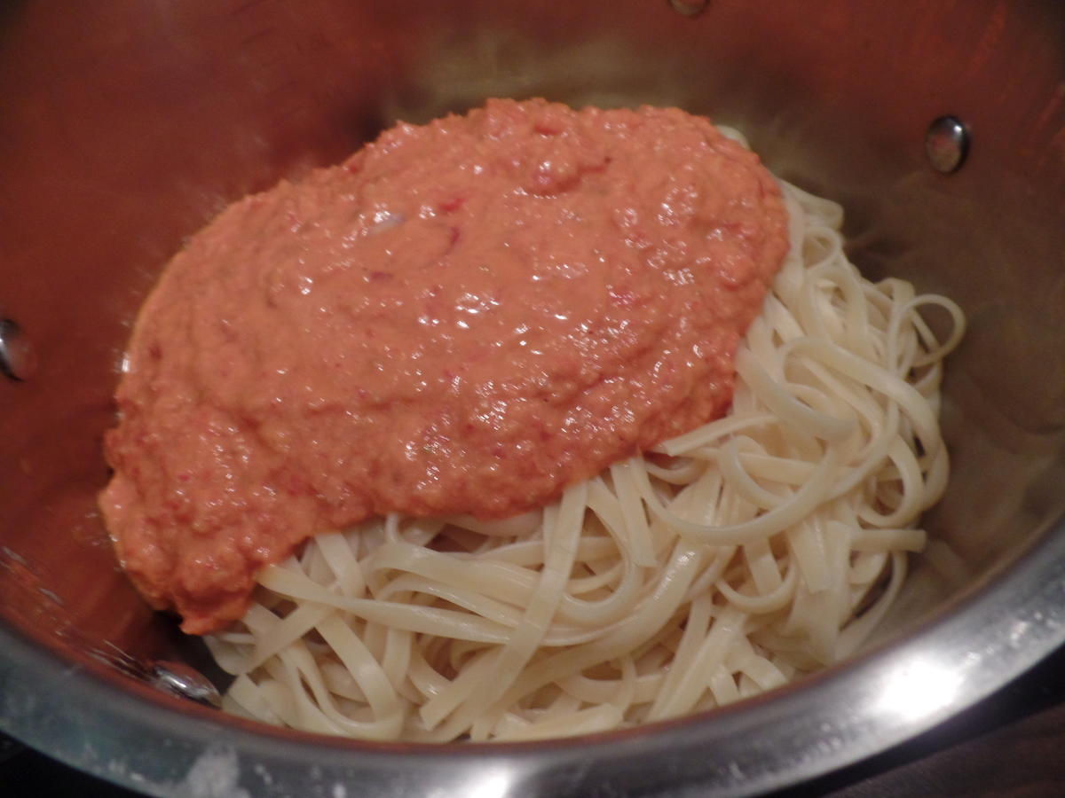 Bavette mit frischer Tomatensauce - Rezept - Bild Nr. 7793