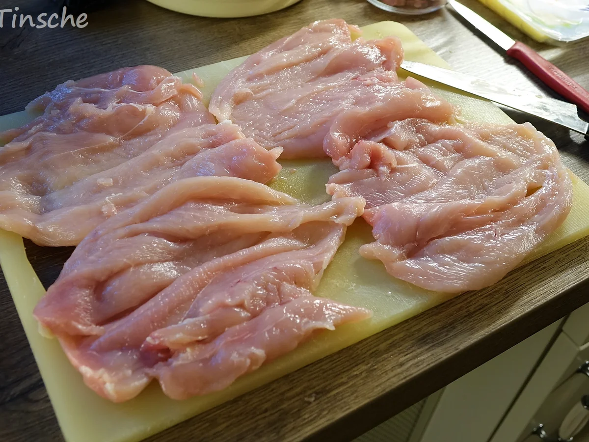 Hähnchenroulade mit Speck/Zwiebel/Käsefüllung - Rezept - Bild Nr. 7790