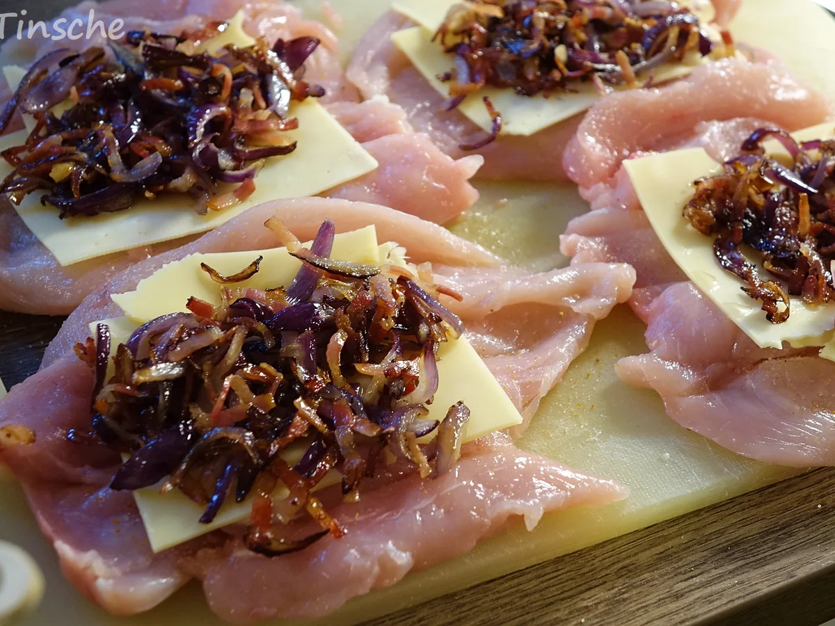 Hähnchenroulade mit Speck/Zwiebel/Käsefüllung - Rezept - Bild Nr. 7792