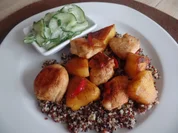 Ananashähnchen auf Quinoa-Tricolore mit Gurkensalat - Rezept - Bild Nr. 7789