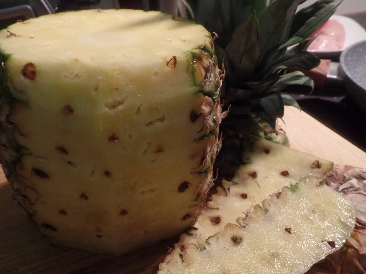 Ananashähnchen auf Quinoa-Tricolore mit Gurkensalat - Rezept - Bild Nr. 7793