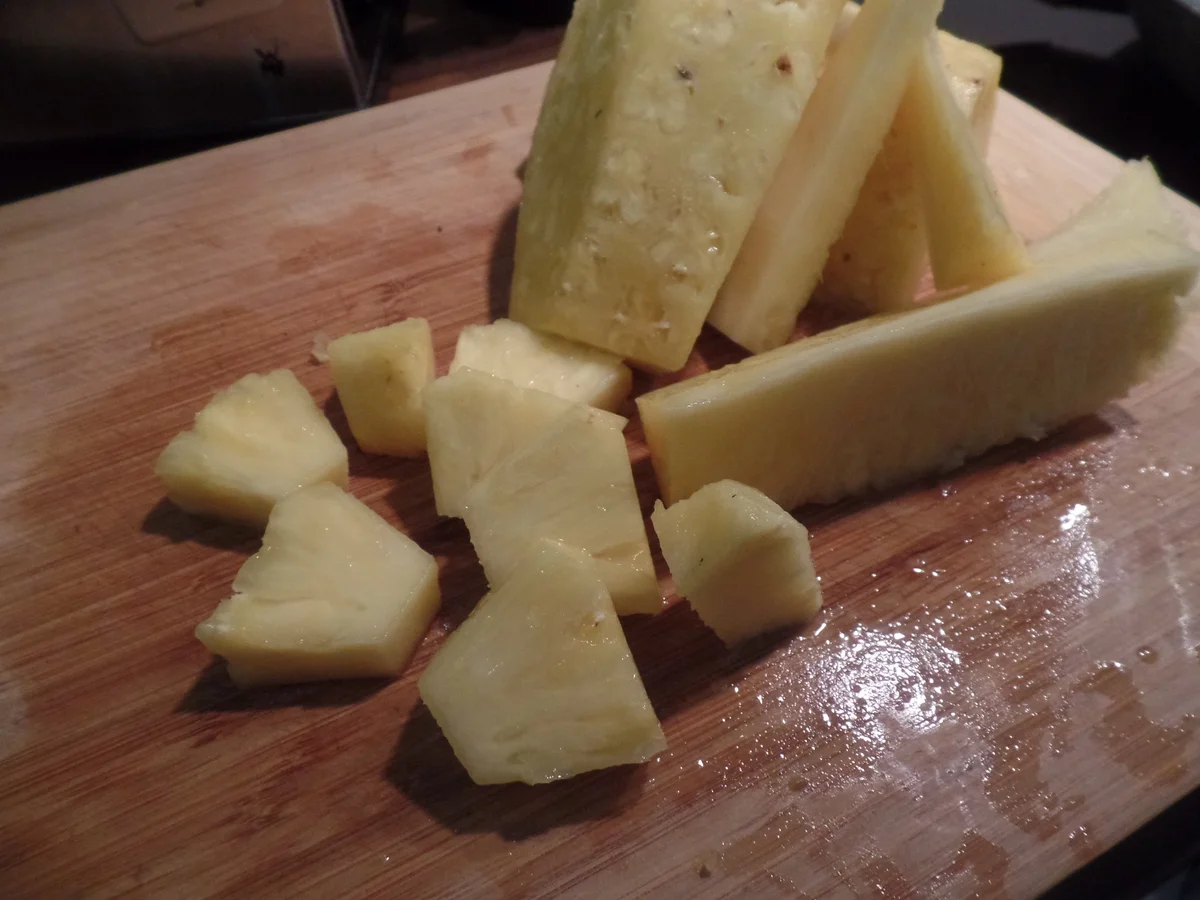Ananashähnchen auf Quinoa-Tricolore mit Gurkensalat - Rezept - Bild Nr. 7794