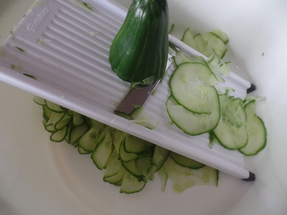Ananashähnchen auf Quinoa-Tricolore mit Gurkensalat - Rezept - Bild Nr. 7796