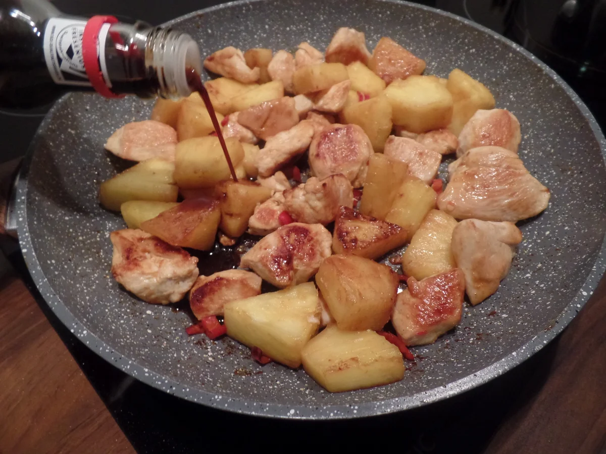 Ananashähnchen auf Quinoa-Tricolore mit Gurkensalat - Rezept - Bild Nr. 7804