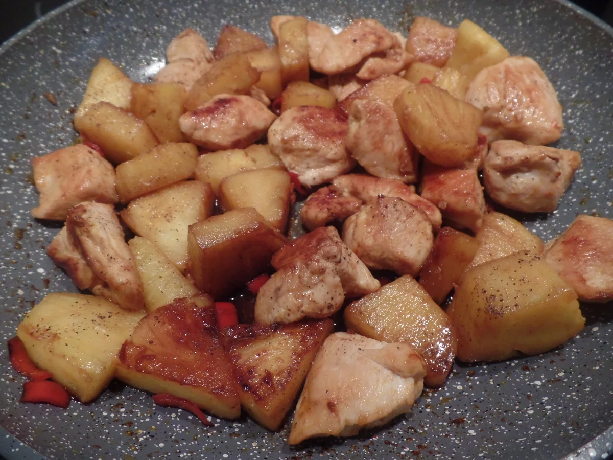 Ananashähnchen auf Quinoa-Tricolore mit Gurkensalat - Rezept - Bild Nr. 7805