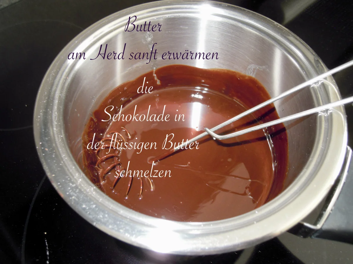 Rezept: Silvia`s blitzschnelle Schokoküchlein Bild Nr. 3 Silvia`s blitzschnelle Schokoküchlein - Rezept - Bild Nr. 3