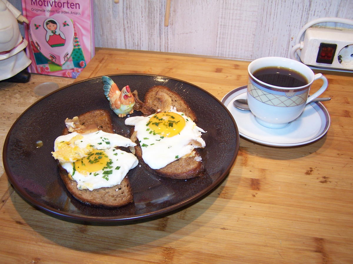 Schnelle Frühstück (geröstetes Bauernbrot mit Spiegelei ) - Rezept - Bild Nr. 7830