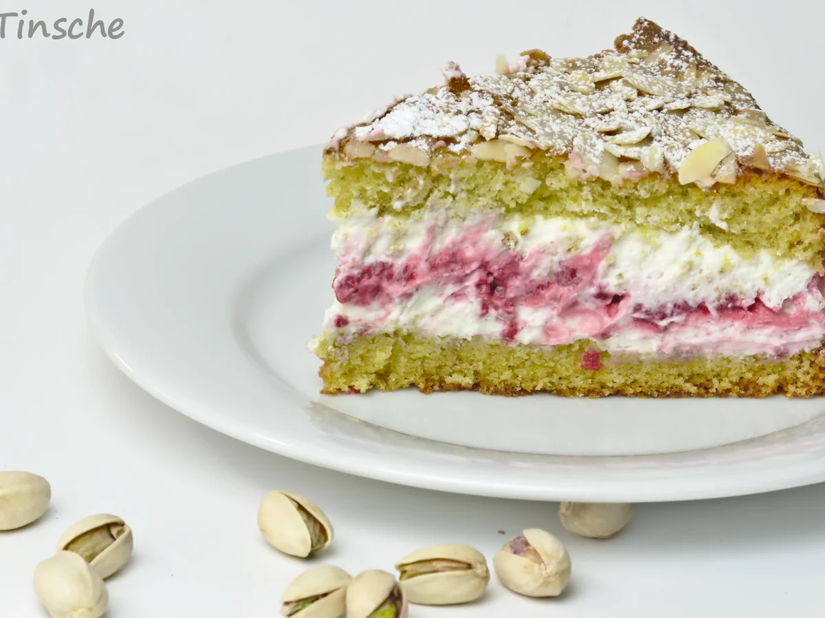 Rezept: Pistazien-Himbeer-Sahne-Torte Bild Nr. 7867 Pistazien-Himbeer-Sahne-Torte - Rezept - Bild Nr. 7867