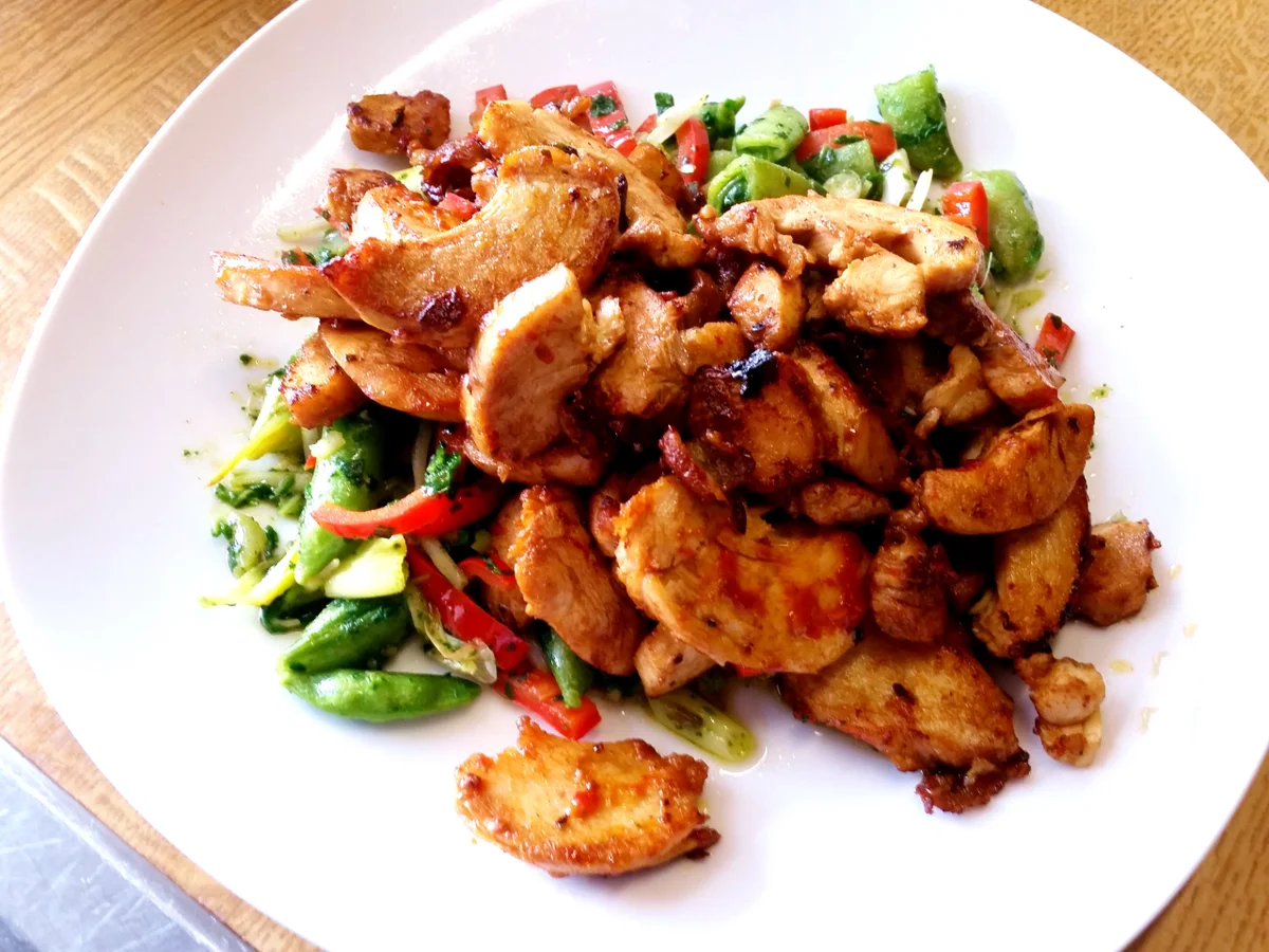 Gebratene Nudeln mit Hähnchenbrust - Rezept - Bild Nr. 6