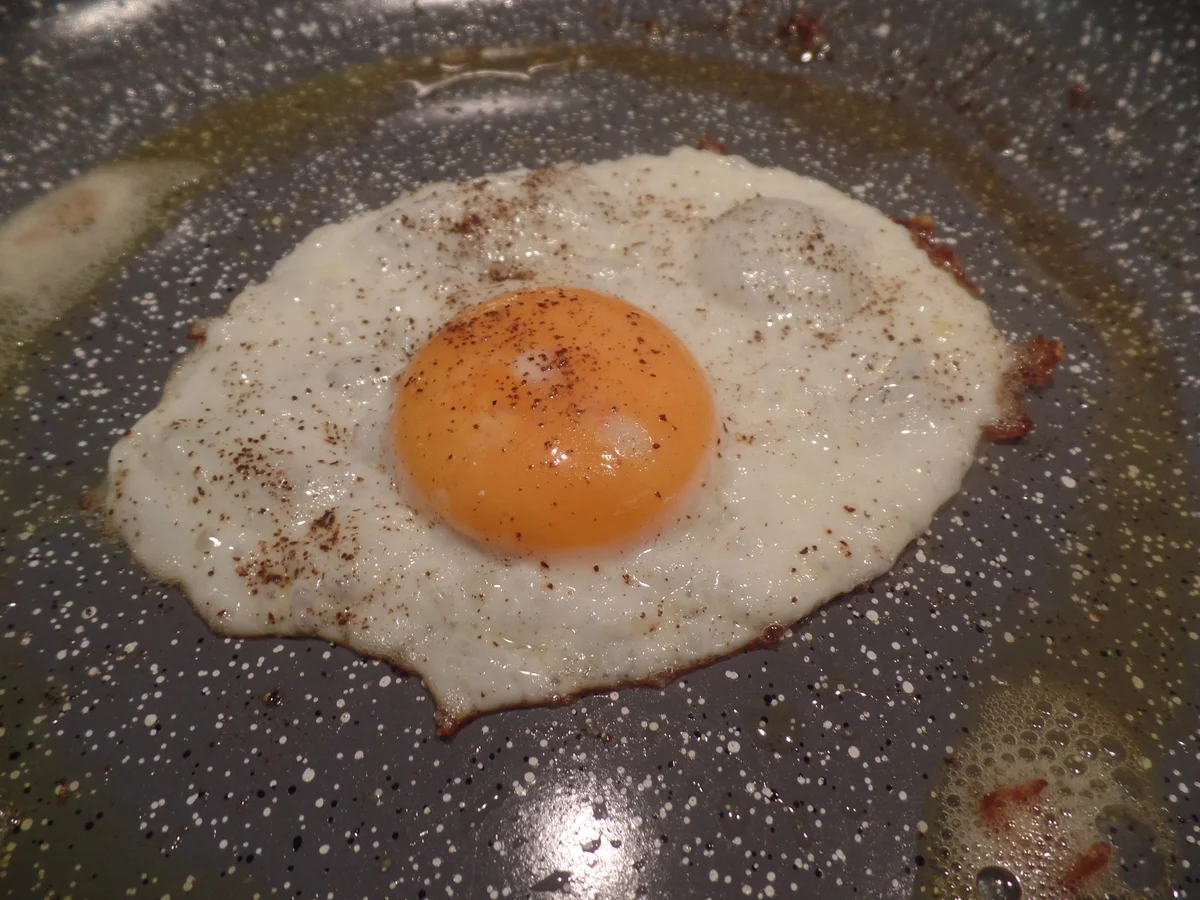 Rezept: Zucchini-Käse-Waffeln mit Spiegelei und Spinat Bild Nr. 7842 Zucchini-Käse-Waffeln mit Spiegelei und Spinat - Rezept - Bild Nr. 7842