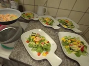 Rezept: Blattsalate mit Garnelen auf Thousand Island Dressing, Bild Nr. 2 Blattsalate mit Garnelen auf Thousand Island Dressing, - Rezept - Bild Nr. 2