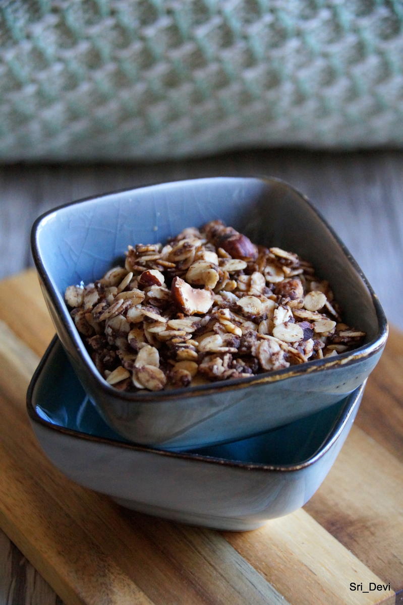 Frühstück: Haselnuss-Schoko-Granola mit Tonkabohne - Rezept - Bild Nr. 2