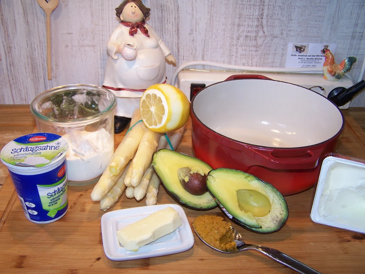 Rezept: Ein Spargelsüppchen mal etwas anders Bild Nr. 7828 Ein Spargelsüppchen mal etwas anders - Rezept - Bild Nr. 7828