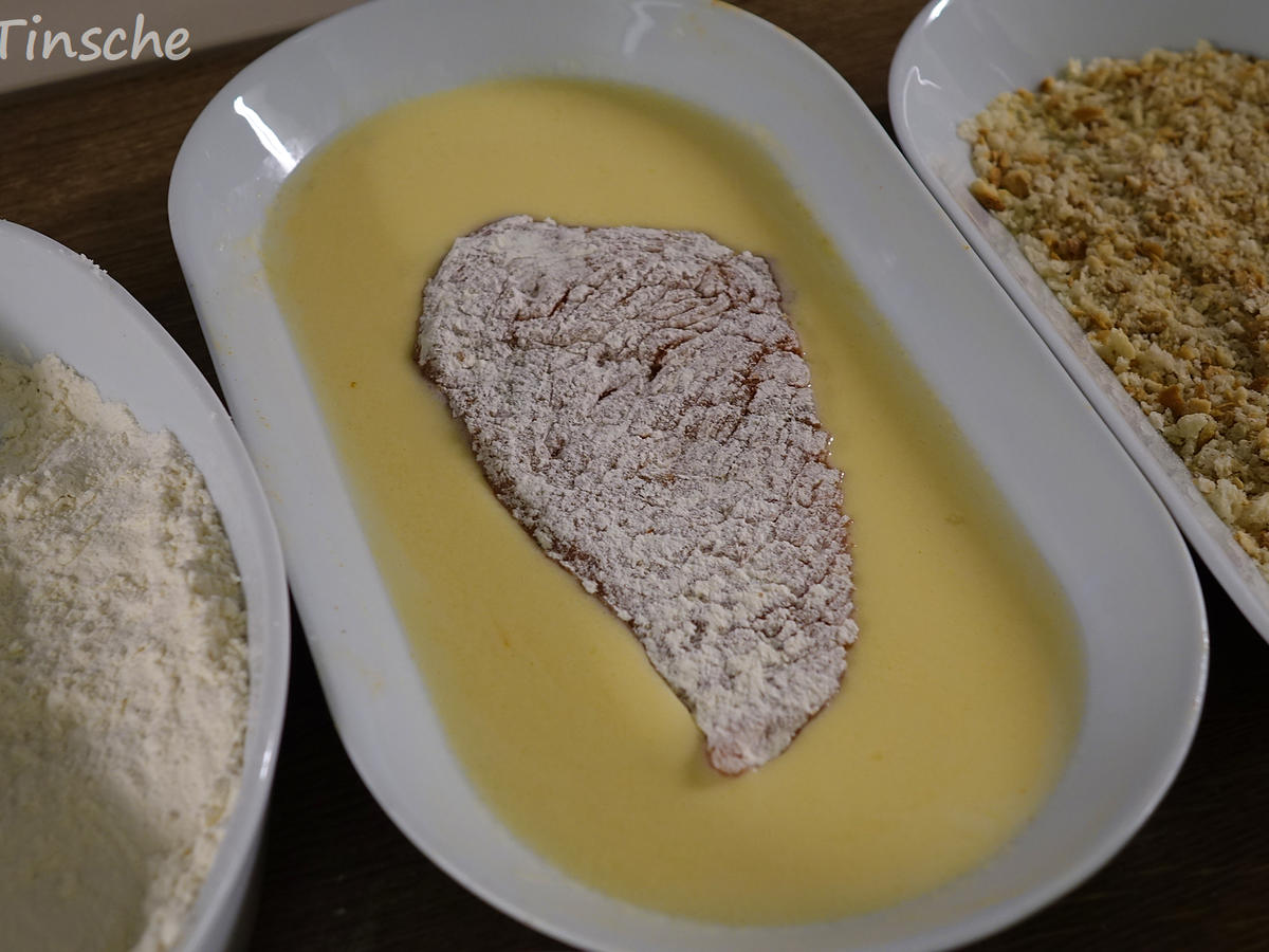 Panierte Schnitzel *SPEZIAL* - Rezept mit Bild - kochbar.de