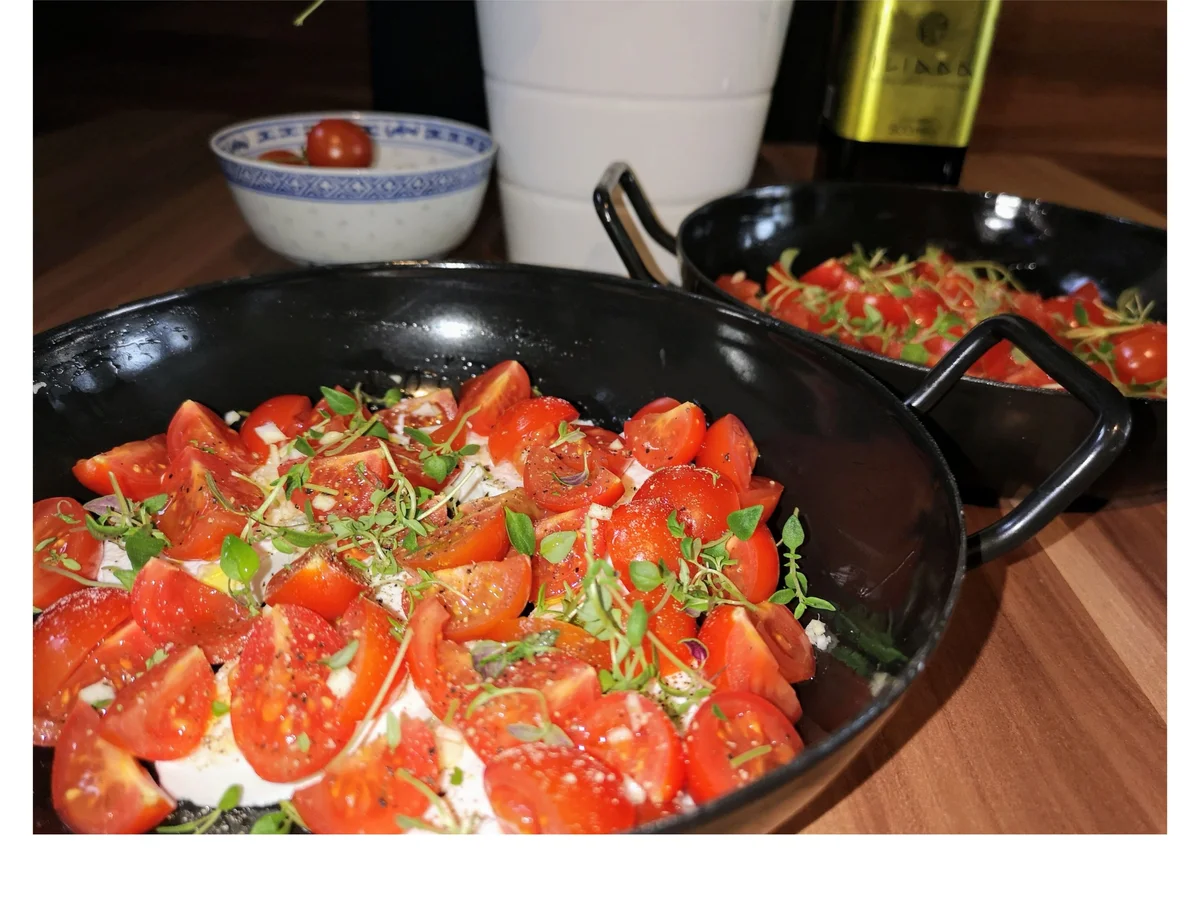 Rezept: BiNe` S ÜBERBACKENE TOMATEN MIT SCHAFSKÄSE Bild Nr. 7839 BiNe` S ÜBERBACKENE TOMATEN MIT SCHAFSKÄSE - Rezept - Bild Nr. 7839