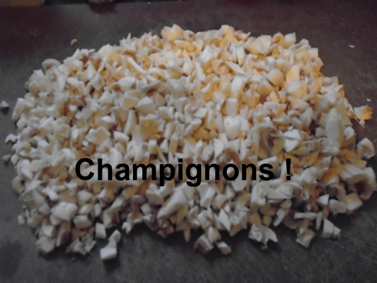 Herzhafte Rindfleischbuletten mit Champignons - einfach - von MausVoh