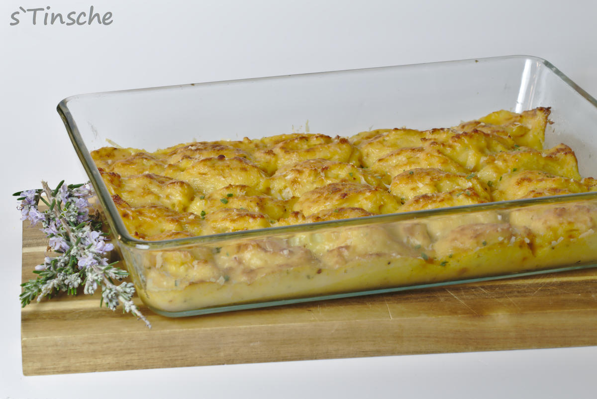 Kartoffelpüree mit Zwiebeln und Käse überbacken - Rezept - Bild Nr. 7857
