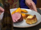 Rezept: Roastbeef mit Yorkshire Pudding und Kürbisgemüse Bild Nr. 2 Roastbeef mit Yorkshire Pudding und Kürbisgemüse - Rezept - Bild Nr. 2
