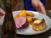 Roastbeef mit Yorkshire Pudding und Kürbisgemüse - Rezept - Bild Nr. 2