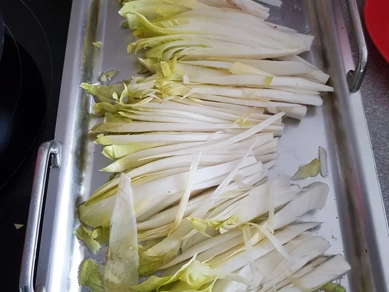 Frischer Salat mit Scampi`s (lauwarm) - Rezept - Bild Nr. 7858