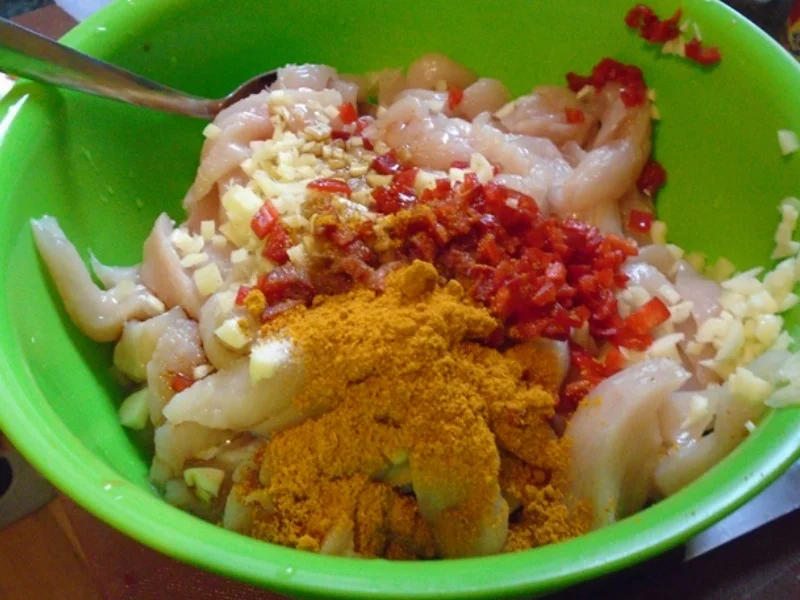 Rotes Thai Curry im Wok - Rezept - Bild Nr. 7873