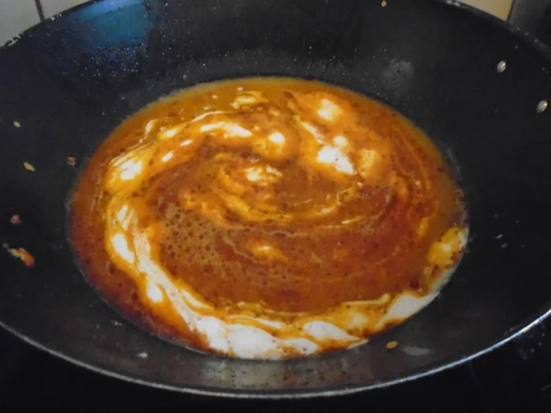 Rotes Thai Curry im Wok - Rezept - Bild Nr. 7886